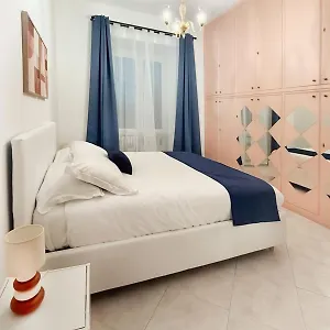 Domus Chiara Al Colosseo Appartement Rome